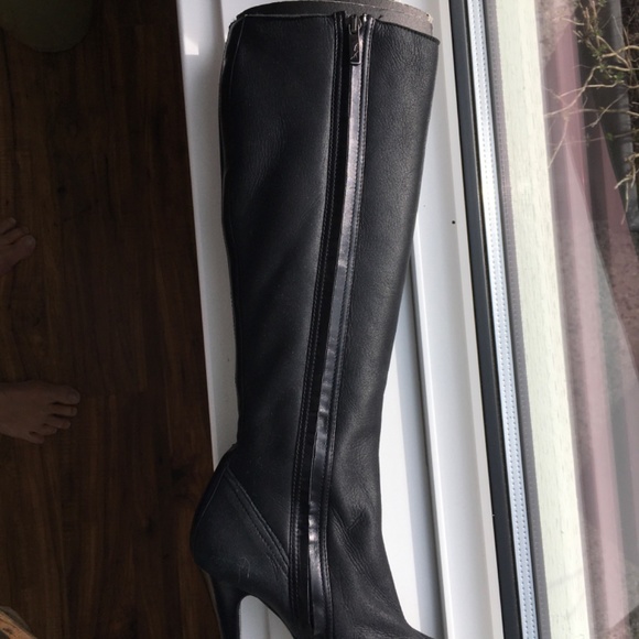 Rene Caovill High Heel Boots - Picture 6 of 6